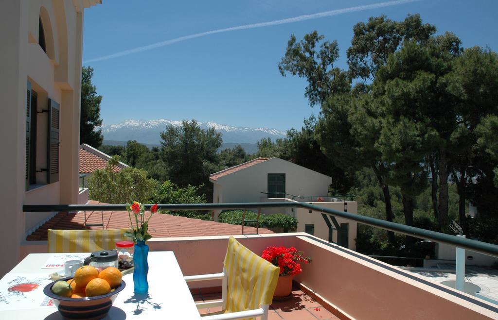 Villa Pefki Chania  Екстер'єр фото